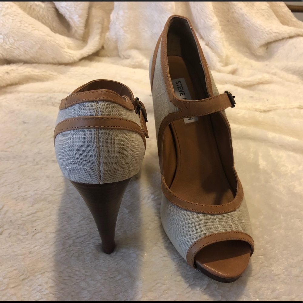Steve Madden peek toe MaryJane Heels